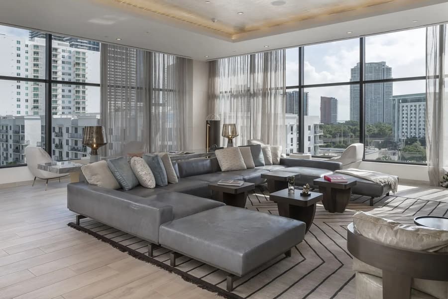 Maizon Brickell — Resident Lounge